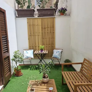  Appartamento Giardino Moreno Italia